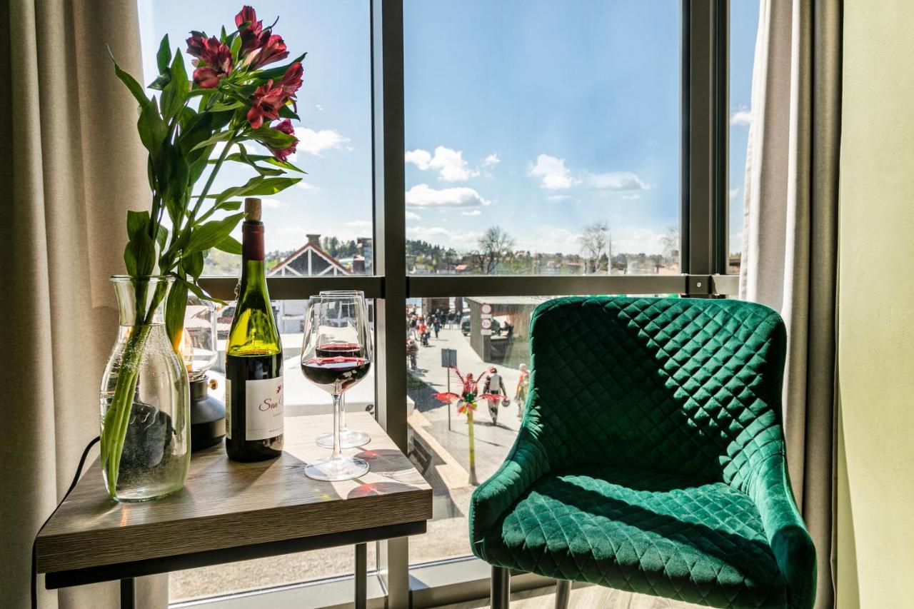 Kamienica Portowa Aparthotel Mikołajki Bagian luar foto