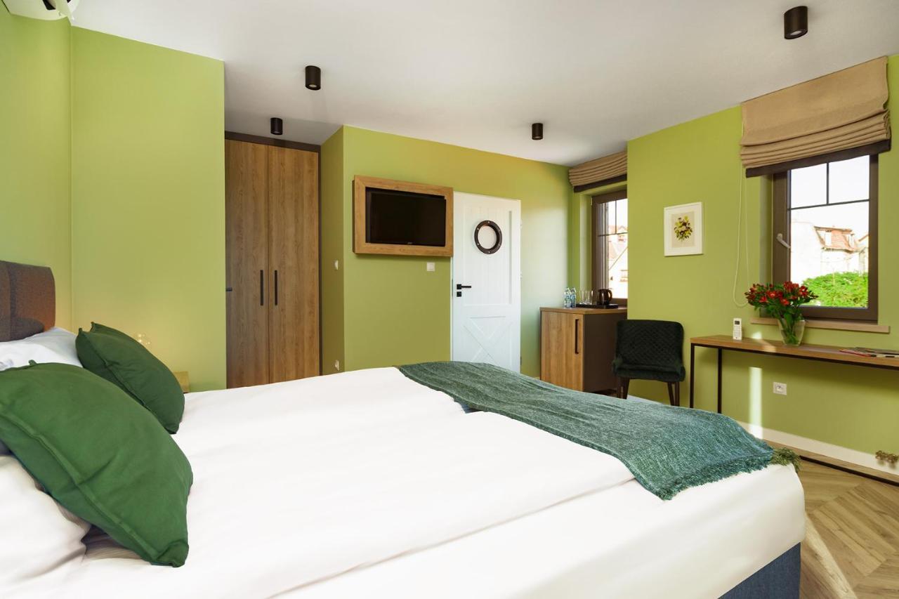 Kamienica Portowa Aparthotel Mikołajki Bagian luar foto